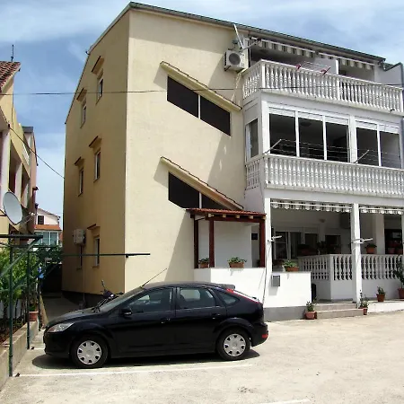 克拉娜克公寓酒店 * 扎达尔