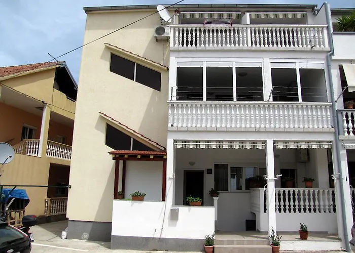 克拉娜克公寓酒店 公寓 *