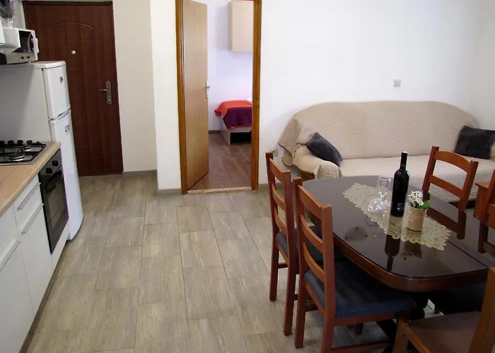 克拉娜克公寓酒店 公寓 *