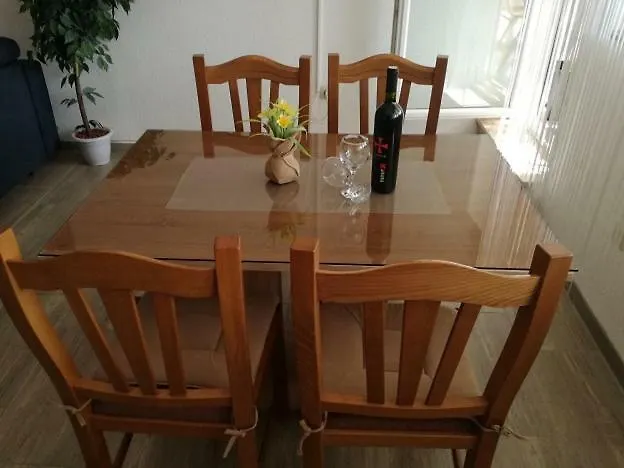 克拉娜克公寓酒店