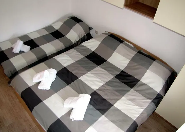 公寓 克拉娜克公寓酒店 扎达尔