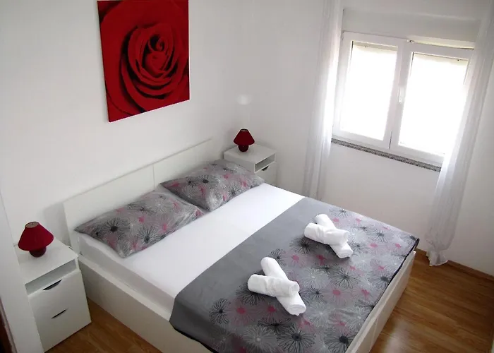 아파트먼트 클라낙 아파트 *